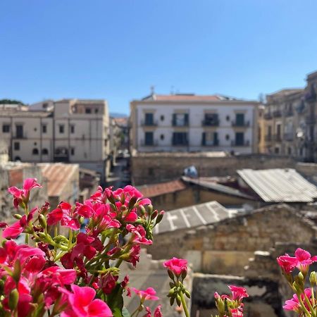 Shallah Apartment Nel Cuore Del Centro Storico Di Palermo Bagian luar foto